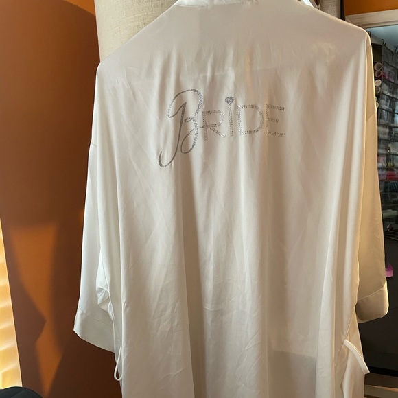 Victoria Secret Bride Robe - Picture 2 of 3